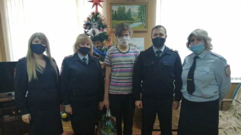 Кто Первый Поздравил С Новым Годом Кто Первый Поздравил С Новым Годом